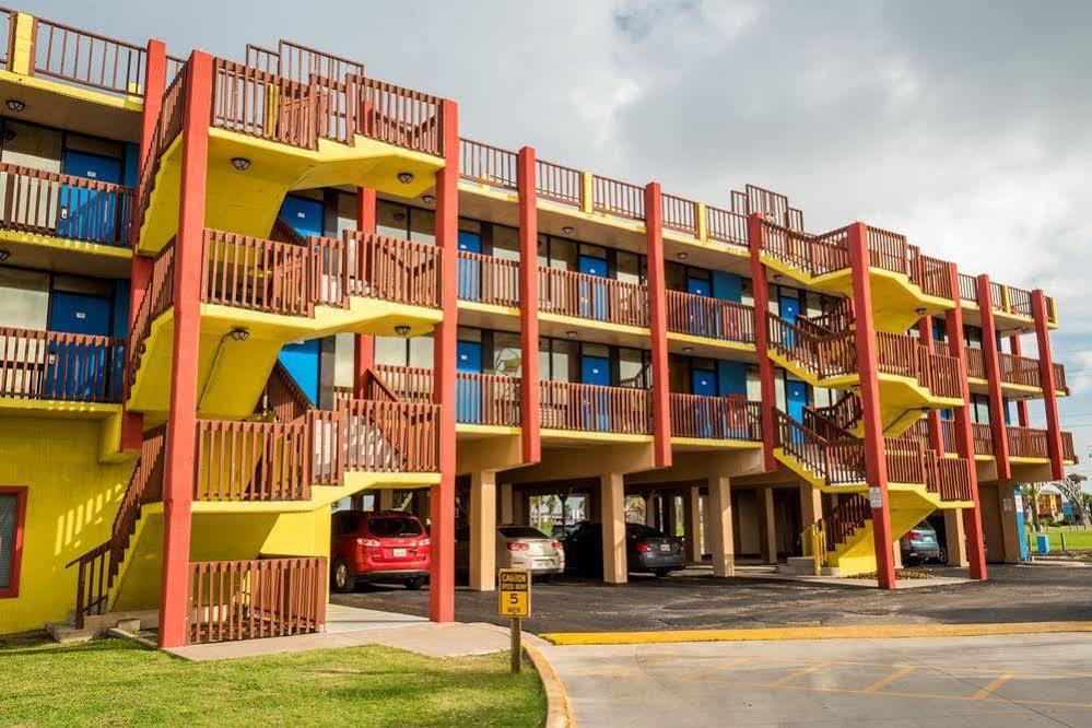 Hotel Deville Corpus Christi Exterior photo